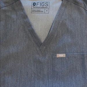 Catarina One - Pocket Scrub top in Heather Denim